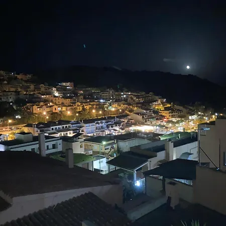 Calme, Vue Panoramique à 100 M Du Centre Apartamento Villasimius