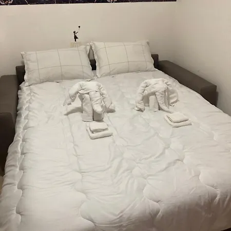 Calme, Vue Panoramique A 100 M Du Centre דירה