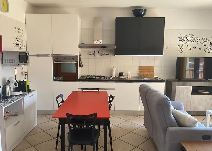 דירה Calme, Vue Panoramique A 100 M Du Centre *