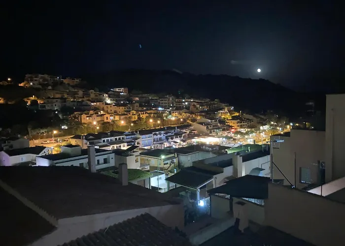 Calme, Vue Panoramique A 100 M Du Centre Apartment Villasimius